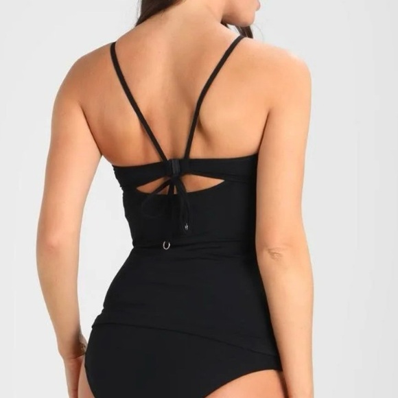 SEAFOLLY
MULTI ROULEAU SINGLET Tankini Top - Picture 4 of 5